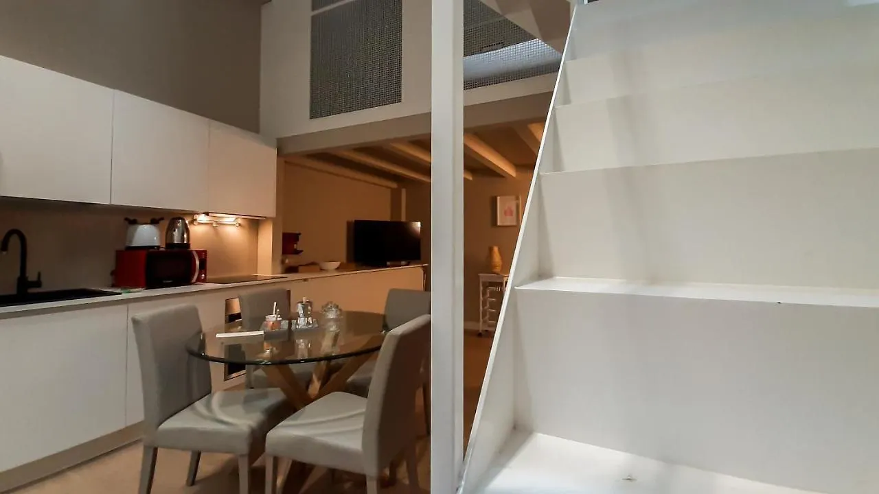 Joivy Superb Loft For 4 Near Sempione Park Apartment Milan 0*,