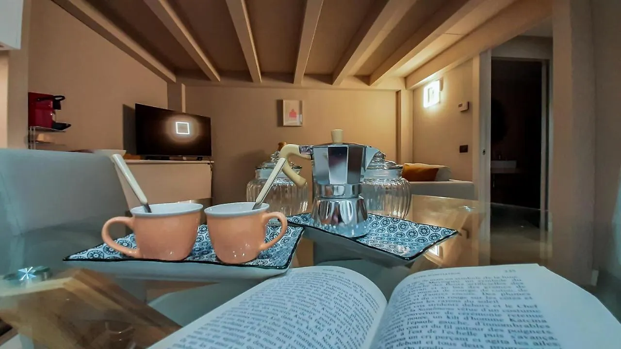 Joivy Superb Loft For 4 Near Sempione Park Apartment Milan Italy